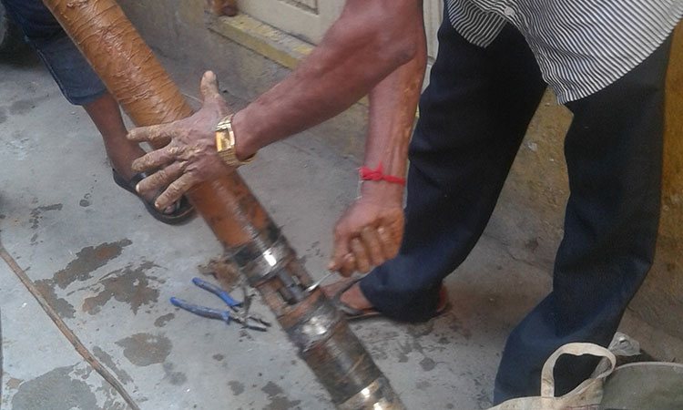 Old Borewell Cleaning