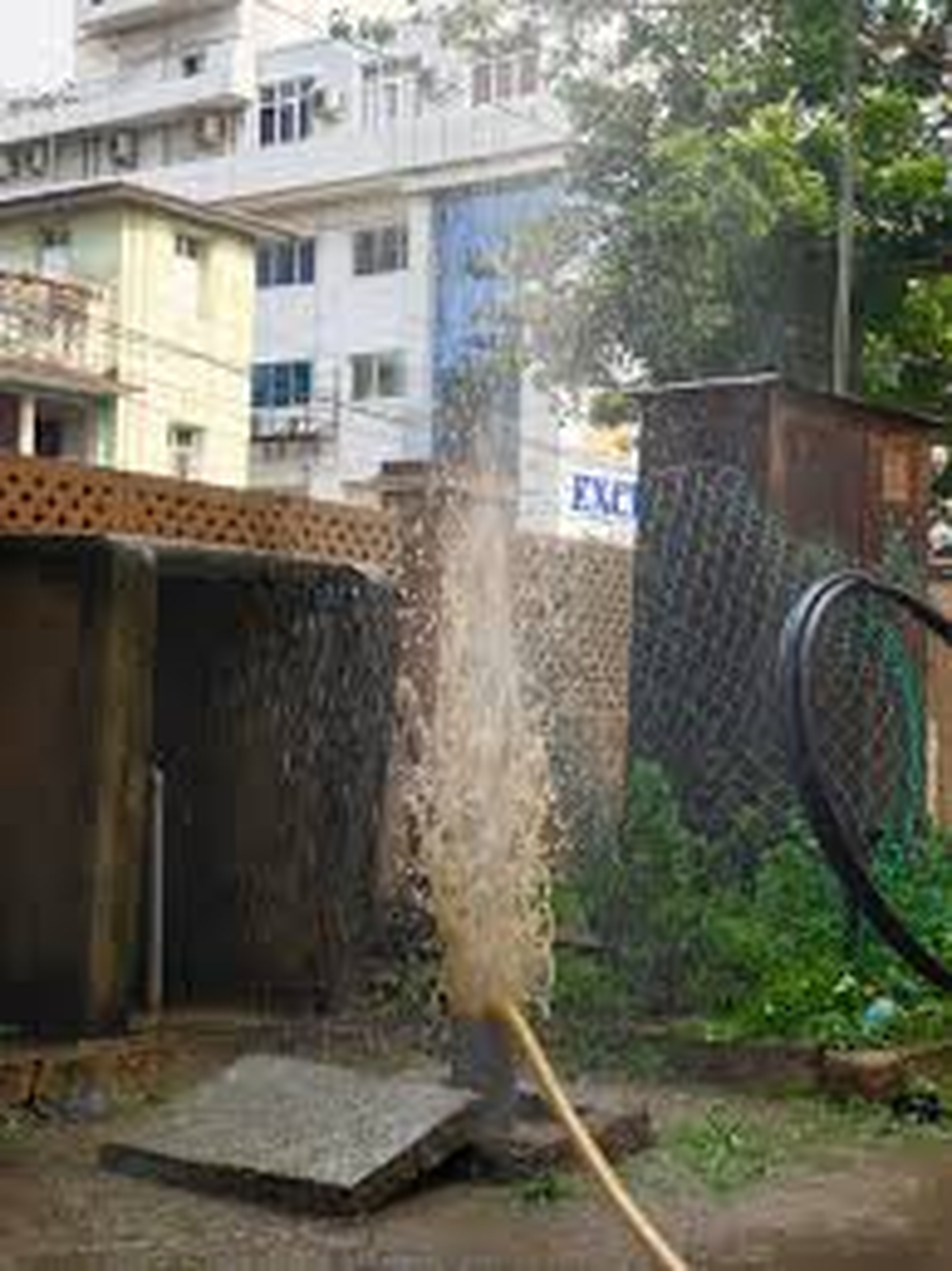 BOREWELL MOTOR DELIVERY LINE CLEANING